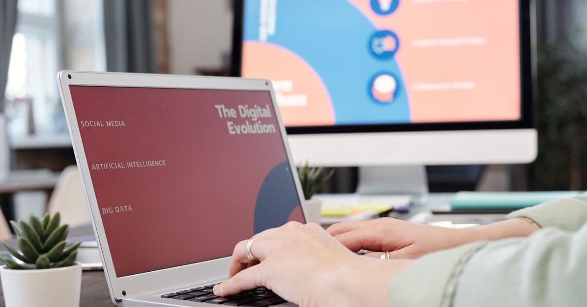الاستفادة من الحلول الرقمية في تعزيز كفاءة الشركات الحديثة